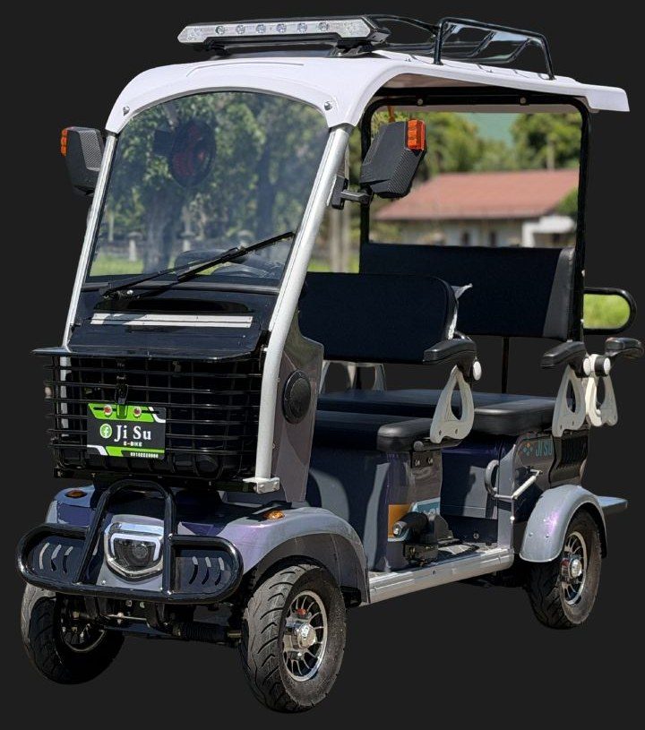 JI SU CLASSY X 2026 four-wheeler with white roof and front basket
